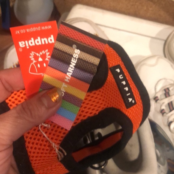 puppia soft harness small NWT  it did not fit my 10lbs jorkie) - Picture 5 of 7